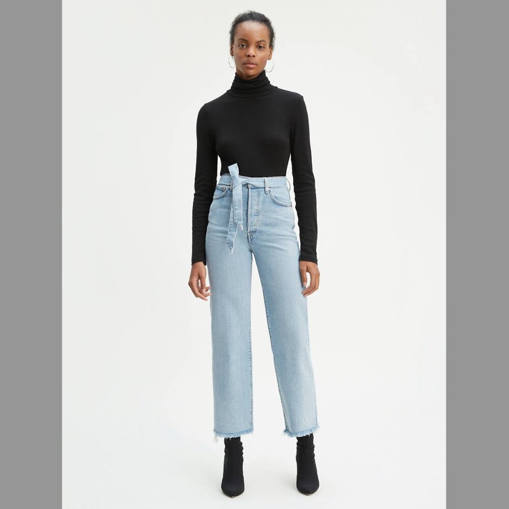 Levi's Stretch Ribcage Straight Denim JeanSize 24